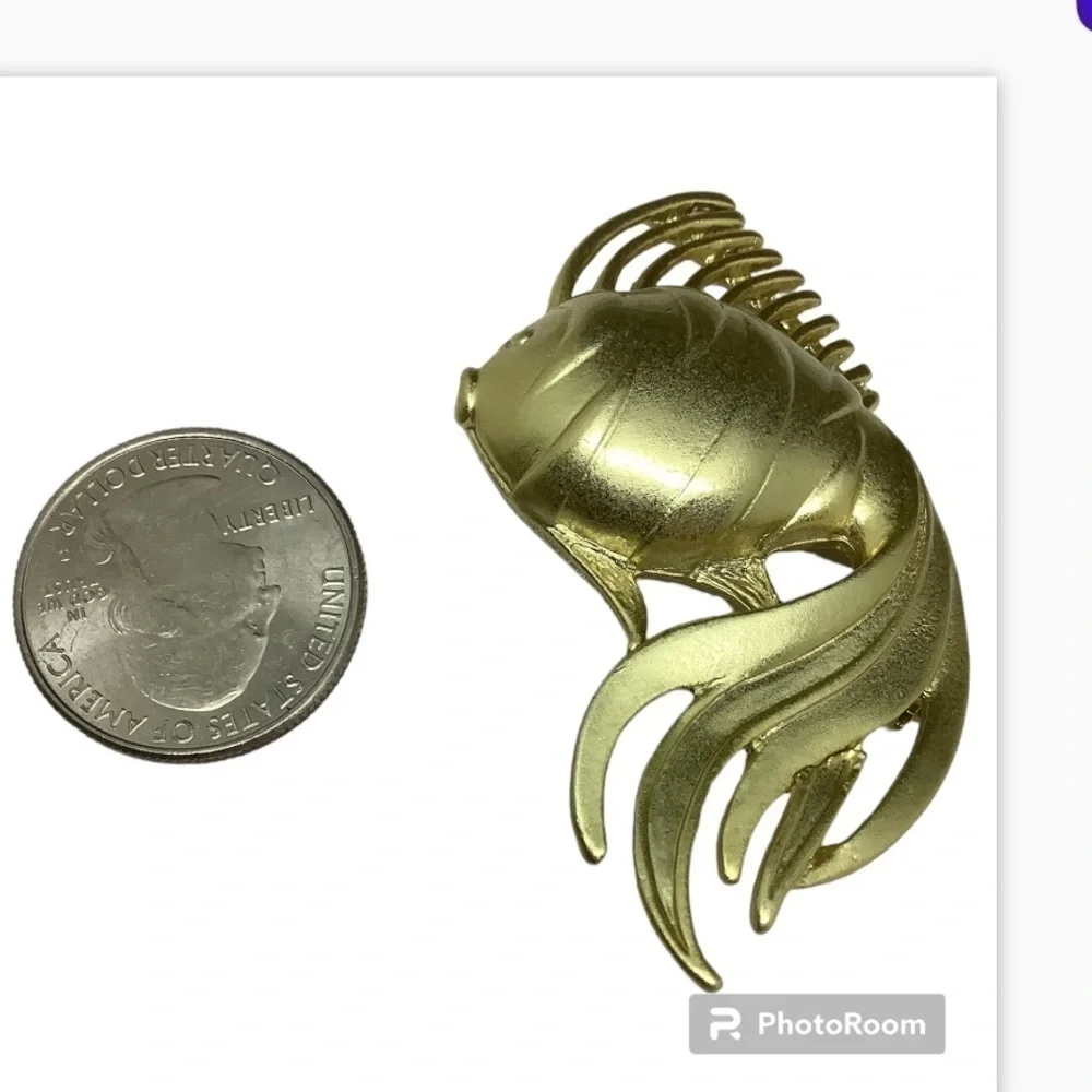 AJC Large Gold Tone designer brooch